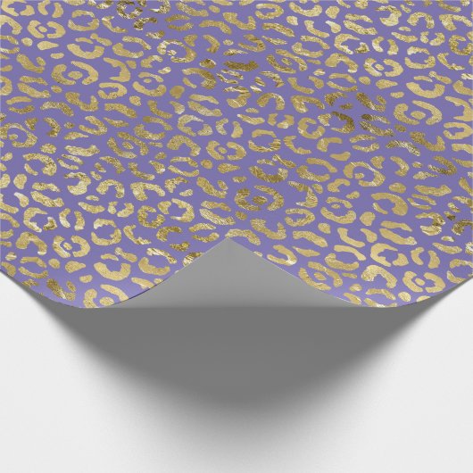 Paarse Gold Glam Leopard Print Cadeaupapier (Hoek)