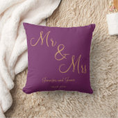Paarse Gold Linen Mr. en Mrs Wedding Kussen (Deken)