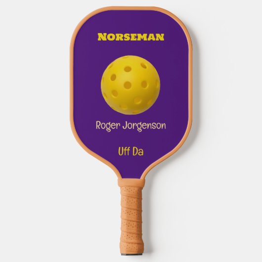 Paarse Gold Norseman Custom Uff Da Pickleball Paddle (Voorkant)