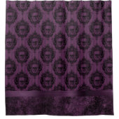 Paarse Gothic Chic | Eggplant en zwarte Skulls Douchegordijn (Voorkant)