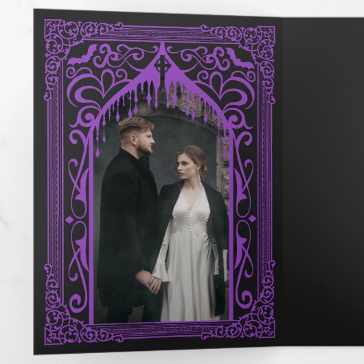 Paarse Gotische Vampier Kathedraal Wedding QR Code Drieluik Uitnodiging (Binnenzijde eerst)
