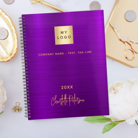 Paarse gouden business logo Elegant 2025 Planner