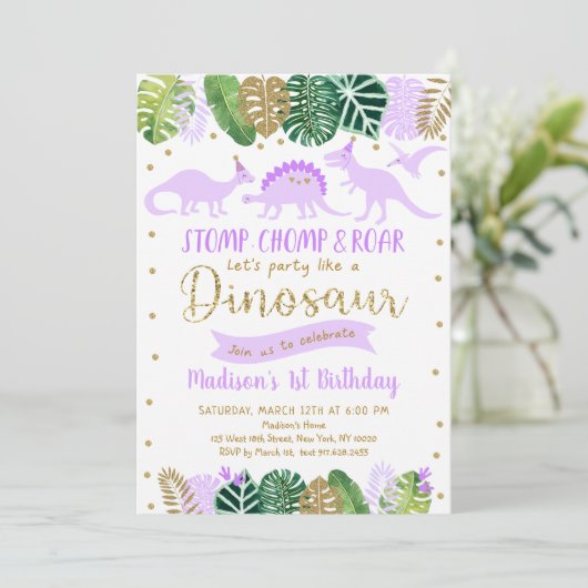 Paarse Gouden Dinosaurus Meisje Verjaardag Kaart (Staand voorkant)