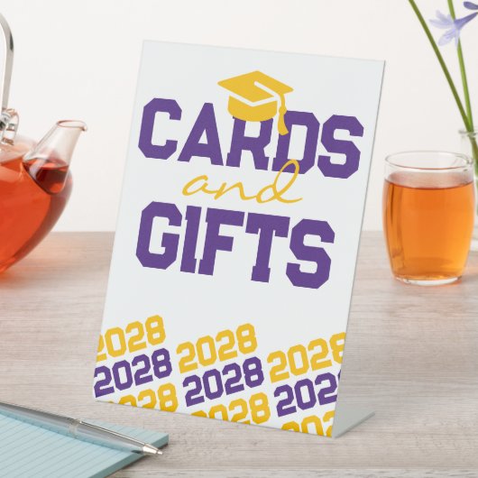 Paarse & Gouden Kaarten & Geschenken Afstuderen Ta Reclamebord Met Voetstuk (Insitu)