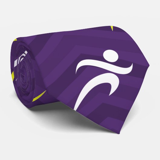 Paarse, goudgeel, wit, lopende chevron stropdas (Opgerold)