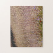 Paarse gras en wilde bloemen legpuzzel (Verticaal)