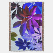 Paarse, groene & blauwe bladeren gooien deken (Voorkant Verticaal)