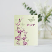 Paarse, groene bloemkaart met vlinders antwoordkaa kaart (Staand voorkant)
