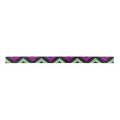 Paarse, groene en zwarte Chevron Stripes Ribbon Satijnen Lint (Voorkant)