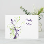 Paarse Groene Witte Bloemen Huwelijksuitnodiging Kaart (Staand voorkant)