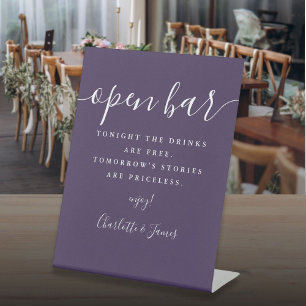 Paarse handtekening script open bar reclamebord met voetstuk