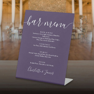 Paarse handtekening script trouwbar menu reclamebord met voetstuk