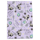 Paarse Happy Easter naam Bunny Medium Cadeauzakje (Achterkant)