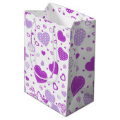 Paarse hart witte achtergrond medium cadeauzakje (Achterkant Gekanteld)