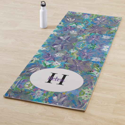 Paarse Haze Floral Monogram Yogamat (In situ)