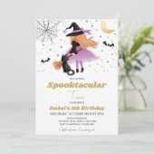 Paarse heks Halloween verjaardagsuitnodiging Kaart (Staand voorkant)