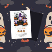 Paarse heks Trick or treat Halloween Party Kaart