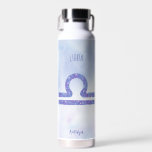 Paarse hematologische gebarentaal Gepersonaliseer Waterfles<br><div class="desc">Deze , gepersonaliseerde paarse en lavendel Librawater flesje draagt je astrologisch teken van de Zodiac in een mooie glans zoals de constellaties. Pas dit schattige astrologische geschenk met jouw naam in krullend manuscript voor iemand aan met een verjaardag eind September of begin Oktober.</div>