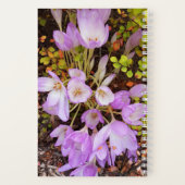 Paarse Herfstcrocus Bloemig Notitieboek (Achterkant)