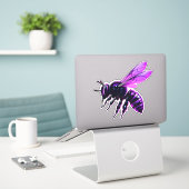 paarse hoornbijenwagen sticker (Laptop op bureau)