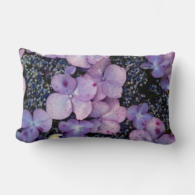Paarse Hydrangea Flowers-LUMBAR PILLOW Kussen (Voorkant)