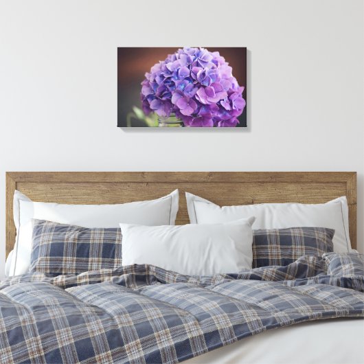 Paarse Hydrangeas in een Mason Jar Canvas Afdruk (Insitu (Slaapkamer))
