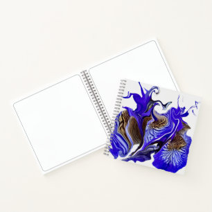 Paarse iris bloem wervelt schets notitieboek