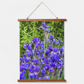 Paarse iris bloemen bij de stoep hangend wandkleed (Voorkant)