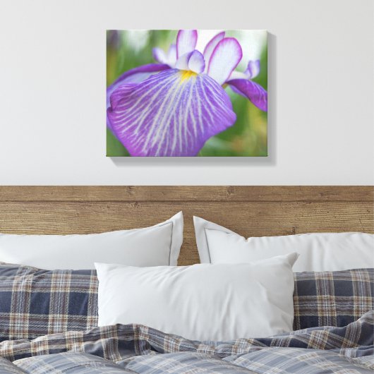 Paarse Iris Canvas Afdruk (Insitu (Slaapkamer))