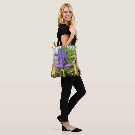 Paarse Iris Flower Outdoor Garden Natuur Foto Tote Bag (Op model)