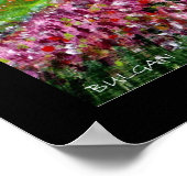 PAARSE IRIS-GEBIEDEN IN DE GROENE TUSCANY LANDSCAP POSTER (Hoek)