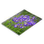 Paarse irisbloemtuin notitieboek (Linkerzijde)