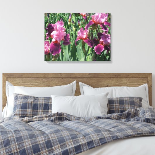 Paarse Irises Spring Floral Canvas Afdruk (Insitu (Slaapkamer))