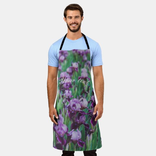 Paarse irissen schort (Gedragen)