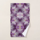 Paarse Japanse Iris Bloem Patroon Bad Handdoek (Handdoek)