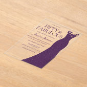 Paarse jurk 50 & fantastische 50e verjaardag acryl uitnodigingen (Laagn)