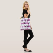 Paarse kattenpeuterpatroon tote bag (Op model)