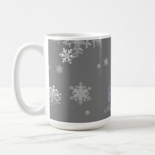 Paarse kerstboom en Mok Snowflakes (Links)