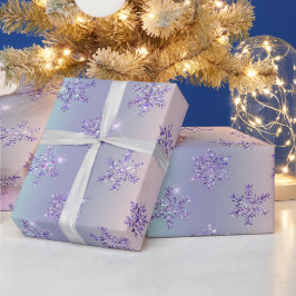 Paarse kerstroze sneeuwvlok cadeaupapier