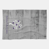 Paarse keukenhanddoek met speciale aandacht voor h (Horizontaal)