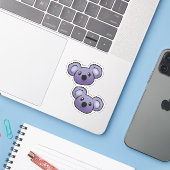 Paarse koala's sticker (Laptop met iPhone)