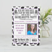 Paarse Koe Print Cowgirl Bachelorette Party Uitnod Kaart (Staand voorkant)