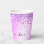 Paarse kopjes met glitter- en spaarmonogram papieren bekers<br><div class="desc">Paarse Faux Glitter en Sparkle Elegant Monogram Birthday,  Wedding,  Vrijgezellenfeest of Bachelorette Party Cup. Deze Voetbal kan worden aangepast om uw initiaal en voornaam op te nemen. Neem contact op met de ontwerper voor aangepaste overeenkomende objecten.</div>
