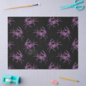 Paarse krabben op zwarte lospagina tissuepapier (Craft)