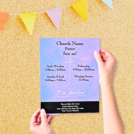 Paarse Kruis Het is klaar met Pasen Join US Servic Flyer