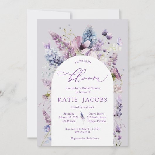Paarse + Lavendel bloemenbruids doucheuitnodiging Kaart (Voorkant)