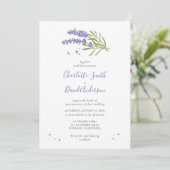 Paarse Lavendel Floral bruiloft uitnodiging (Staand voorkant)