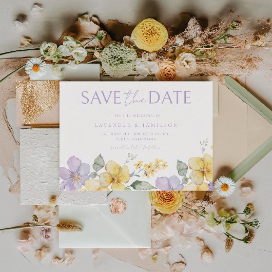 Paarse lavendel & geel zonneschijn bloemenbruiloft save the date
