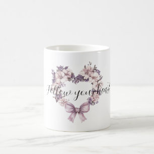 Paarse lavendel roze bloemhartkrans koffiemok