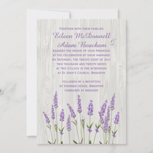 Paarse lavendelbloemen op hout Bruiloft Kaart (Voorkant)